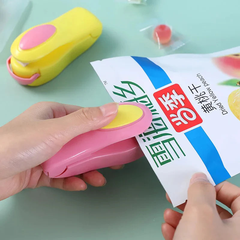 POPULAR FOOD SAVER PLASTIC BAG HEAT SEALING MACHINE MANUAL IMPULSE SEALERS PORTABLE PACKAGE SEALER HOUSEHOLD MINI FOOD SEALER